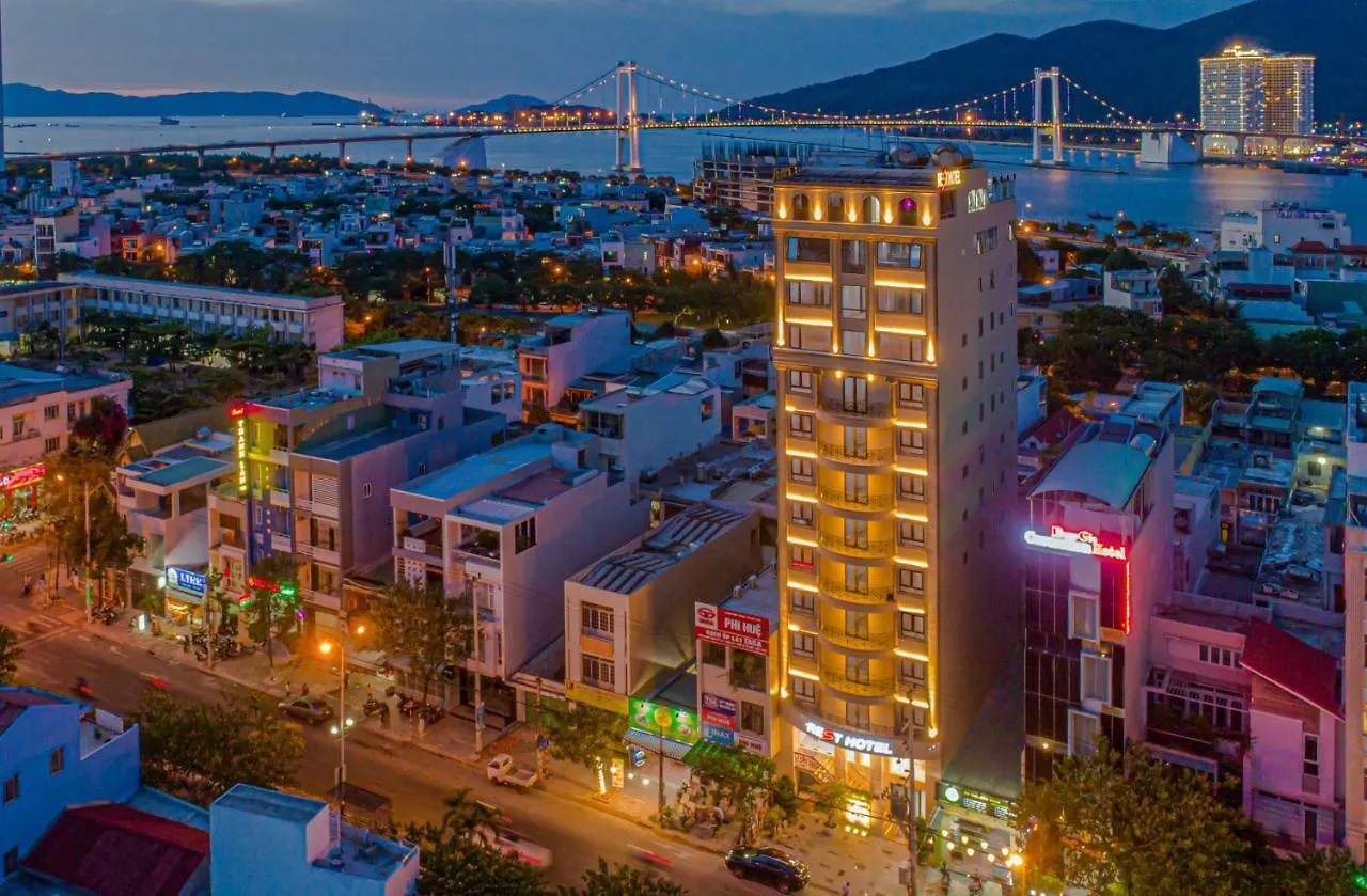 Rest Hotel & Apartment Da Nang 3*,  Vietnam